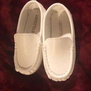 Nwot little boy white loafers